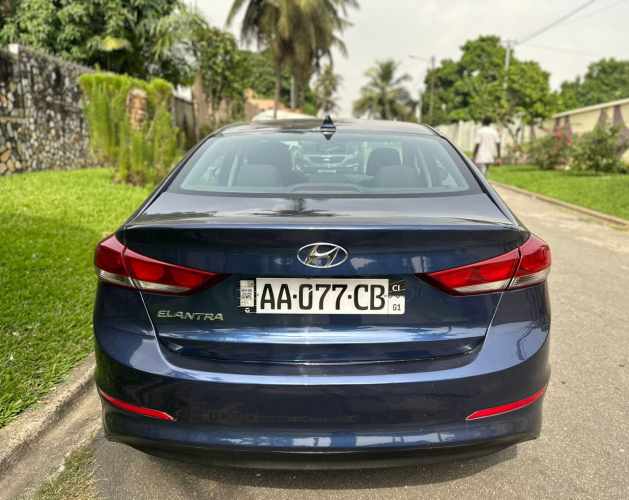 HYUNDAÏ ELANTRA Année 2018