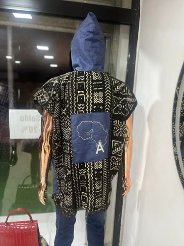 Pancho à capuche