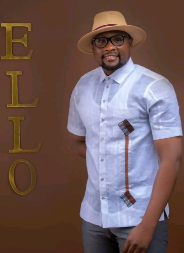 Chemise blanche avec motif
