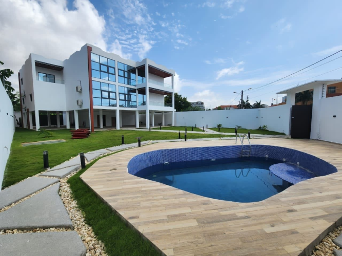 Vente d'une villa triplex neuve de 10p à RIVIERA GOLF 4 zone Jacques Prévert