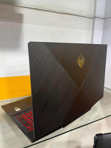 GAMER HP OMEN 17 intel® CORE i7(10éme Génération)