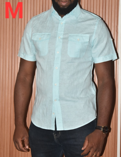 Chemise verte claire avec 2 poches