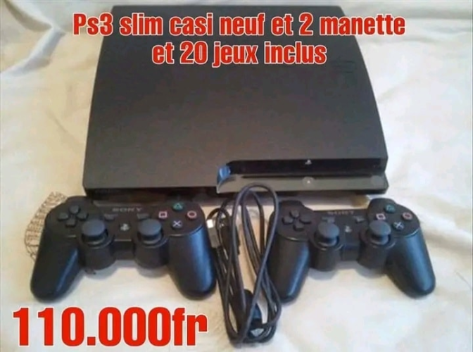 Ps3 Slim Quasi Neuve (20Jeux + 2 Manettes)